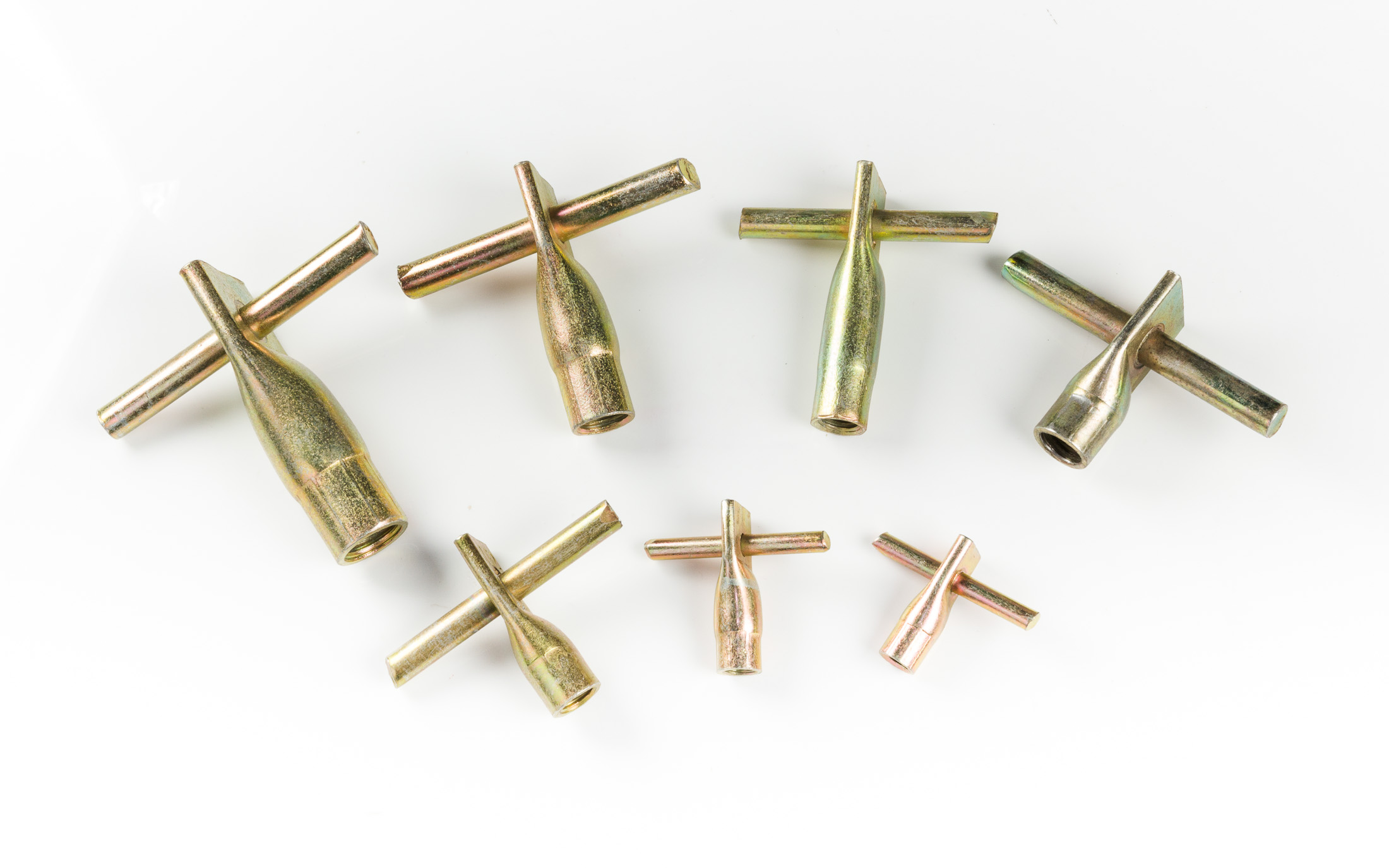 預(yù)埋錨栓、預(yù)埋件、預(yù)埋套筒