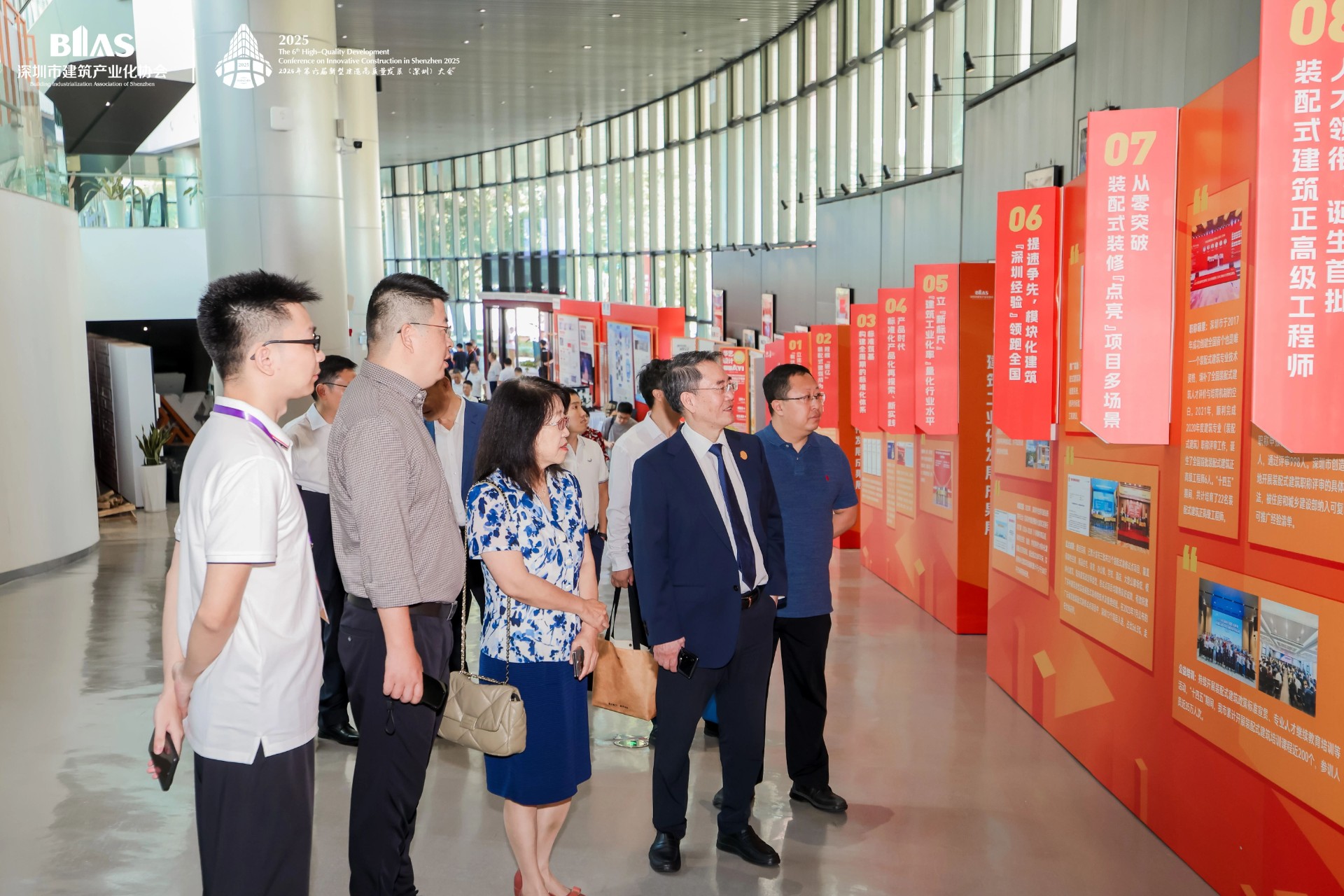 產(chǎn)業(yè)共享 | 成果展示、企業(yè)展示、好房子鏈接墻等集中共現(xiàn)全產(chǎn)業(yè)鏈新成果、新風(fēng)采